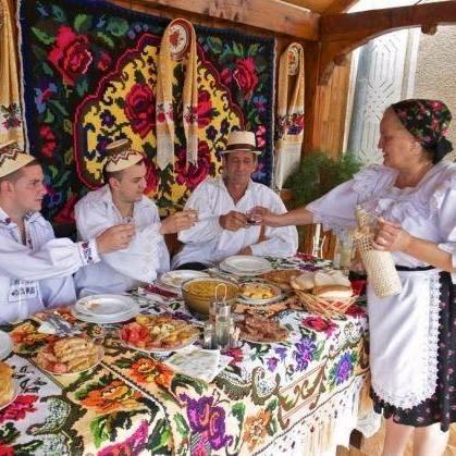 Pensiunea Vasilica Ceterasu Onceşti Екстериор снимка