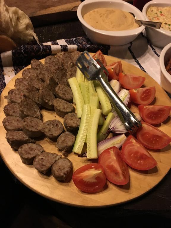 Pensiunea Vasilica Ceterasu Onceşti Екстериор снимка