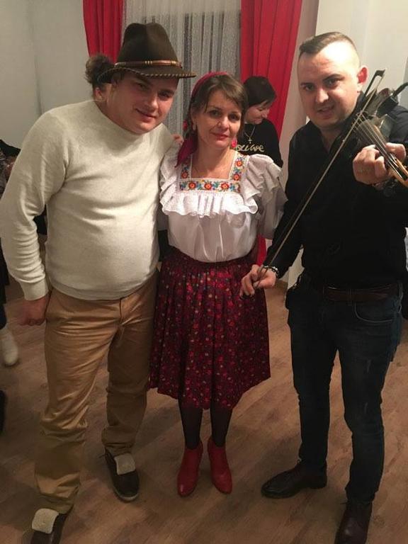 Pensiunea Vasilica Ceterasu Onceşti Екстериор снимка